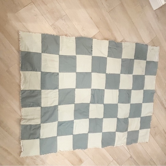 Hand Crafted Blue Butterfly Theme Raw Edge Quilt Flannel Cotton 50” X 64” - Picture 2 of 3